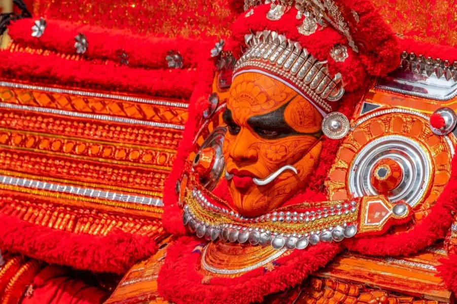 theyyam-03.webp