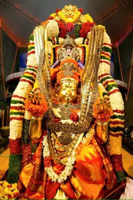 Tirumala Garuda Sevai.webp